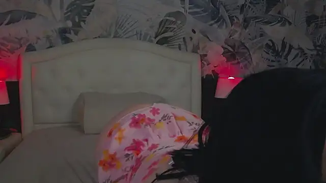 MaeveMoon online show from 04-07-26, 06:30