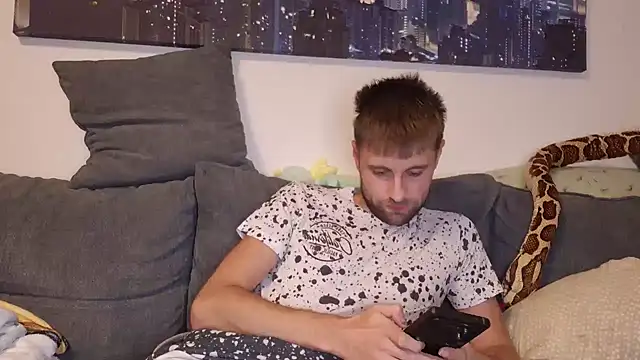 Snapshot of ademandjulia chatting on 11-06-25, 05:36 ademandjulia online show from 11-06-25, 05:36