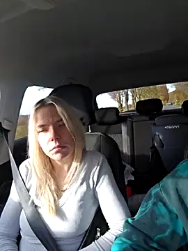 Snapshot of ademandjulia chatting on 11-13-25, 11:20 ademandjulia online show from 11-13-25, 11:20