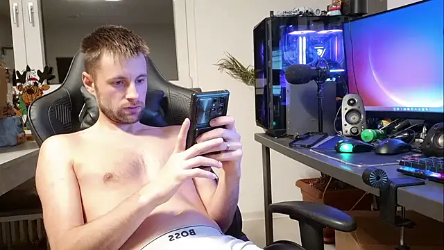 Snapshot of ademandjulia chatting on 01-15-26, 08:56 ademandjulia online show from 01-15-26, 08:56