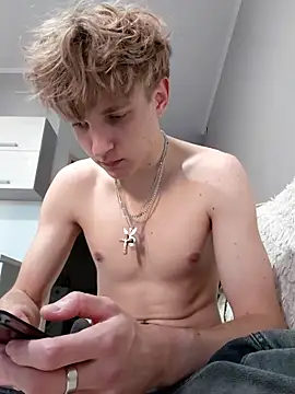 Snapshot of And25bn chatting on 10-26-25, 01:50 And25bn online show from 10-26-25, 01:50