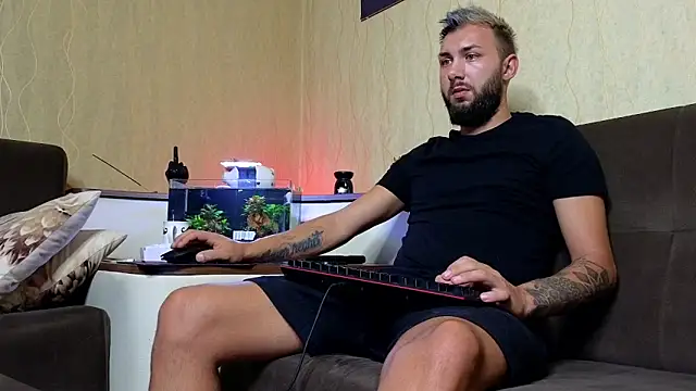 JamieNoxus online show from 09-11-25, 05:07