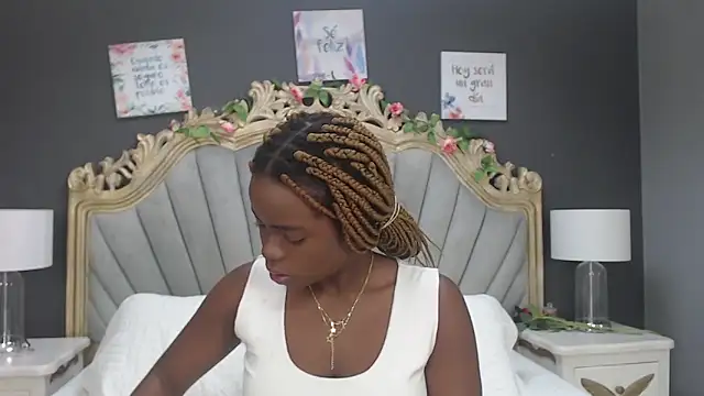 LindaBird online show from 02-15-25, 07:50