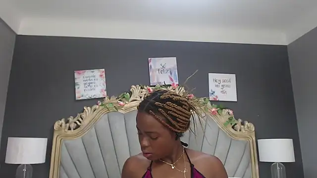 LindaBird online show from 02-19-25, 12:00