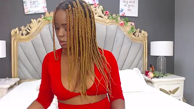 LindaBird online show from 03-16-25, 05:39