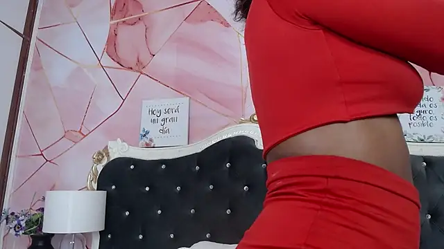 LindaBird online show from 11-24-25, 08:52