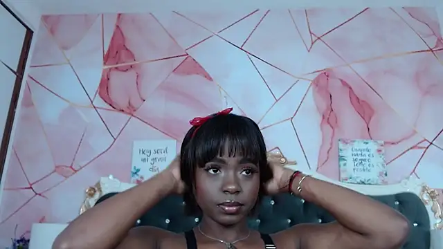 LindaBird online show from 01-07-26, 08:22