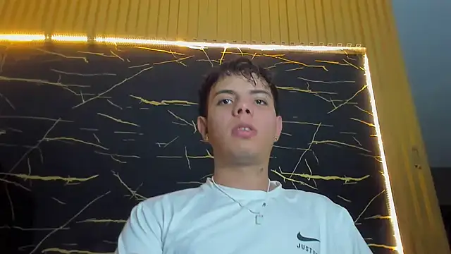 Alessandro 1610 online show from 03-21-26, 03:00