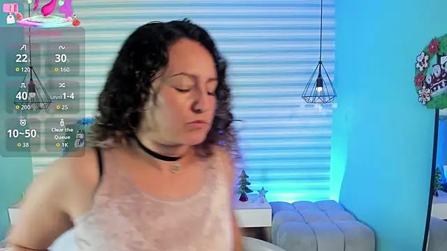 Snapshot of abby_apple chatting on 12-20-25, 01:51 abby apple online show from 12-20-25, 01:51