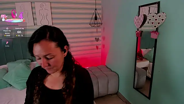 Snapshot of abby_apple chatting on 02-10-26, 01:15 abby apple online show from 02-10-26, 01:15