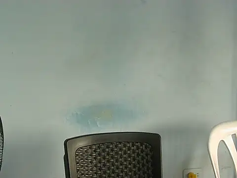 Snapshot of YOX22 chatting on 02-04-26, 01:50 YOX22 online show from 02-04-26, 01:50