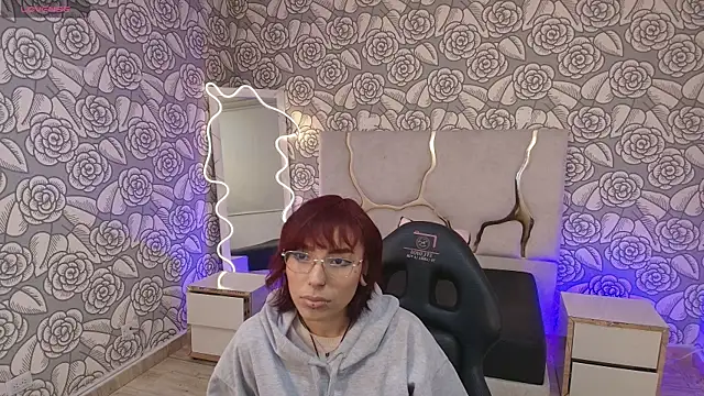 Snapshot of Issa_tay1 chatting on 10-13-25, 03:28 Issa tay1 online show from 10-13-25, 03:28