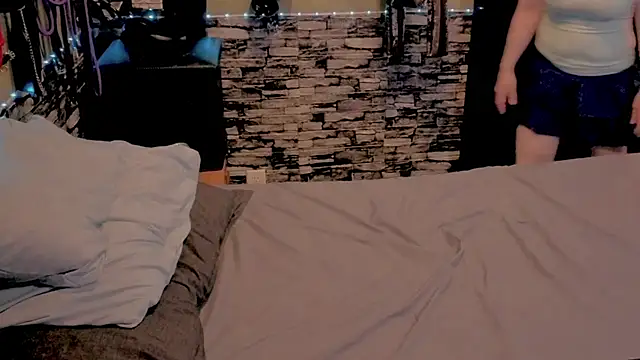 Scarlett Switch online show from 09-26-25, 12:25