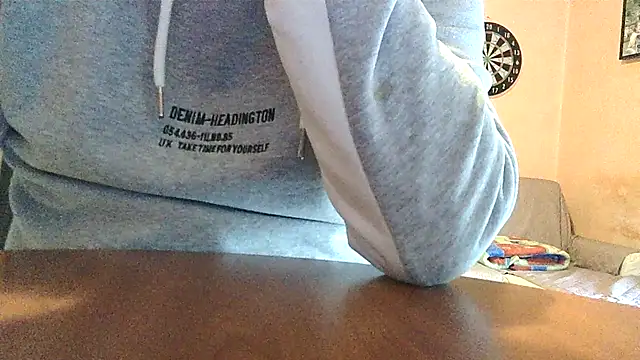 Snapshot of lanata chatting on 03-12-25, 02:01 lanata online show from 03-12-25, 02:01