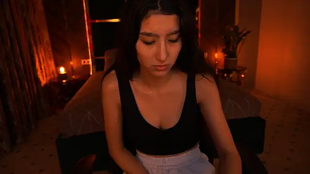 Snapshot of CharmMocco chatting on 02-26-25, 10:26 CharmMocco online show from 02-26-25, 10:26