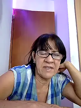 Bellaisabel online show from 10-25-25, 04:31