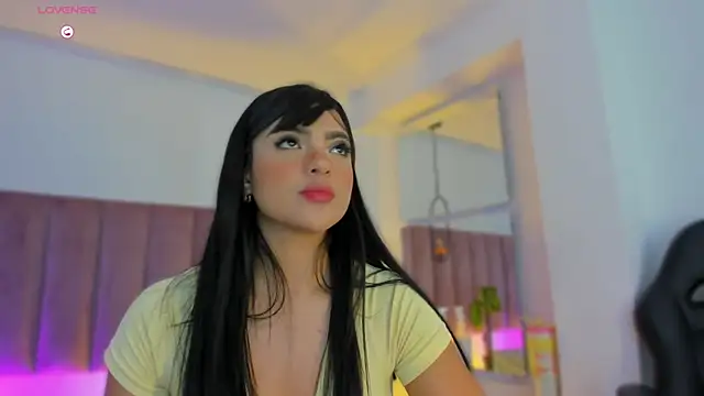 emmiily z online show from 06-28-26, 03:01