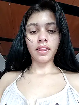 CHLOE ISABELL online show from 09-28-25, 04:56