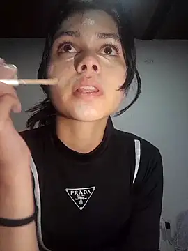 CHLOE ISABELL online show from 10-01-25, 02:39