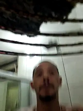 Snapshot of allisonbr chatting on 03-18-25, 01:43 allisonbr online show from 03-18-25, 01:43