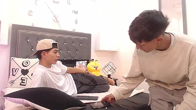 MaikyCooper online show from 03-08-25, 04:12