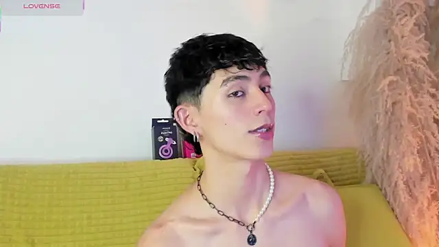 MaikyCooper online show from 10-02-25, 08:49