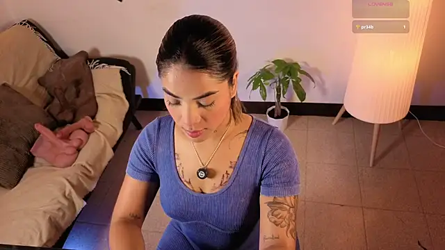 Maryybellax online show from 04-02-26, 10:51