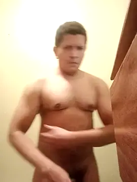 Snapshot of machoactivo1 chatting on 02-10-25, 11:57 machoactivo1 online show from 02-10-25, 11:57