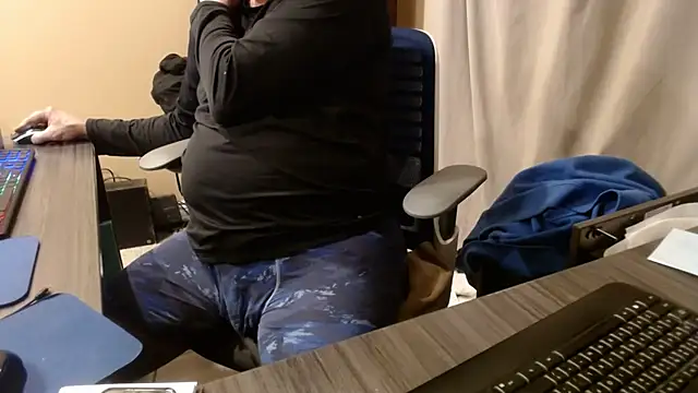 olderandwiser2 online show from 04-22-26, 02:47