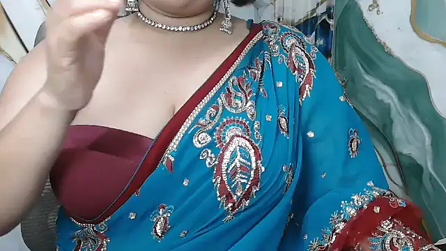 Snapshot of seetatiwari chatting on 07-14-26, 05:29 seetatiwari online show from 07-14-26, 05:29