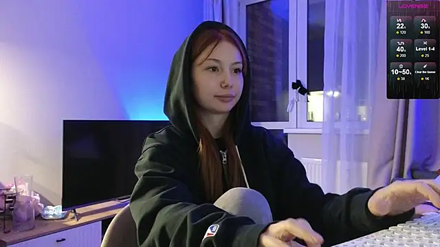 Snapshot of Sakura_Moore chatting on 10-04-25, 07:45 Sakura Moore online show from 10-04-25, 07:45