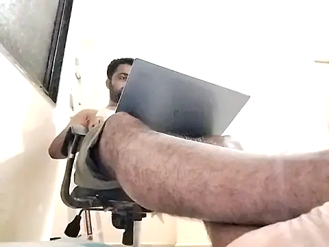 Vij717 online show from 10-01-25, 03:18