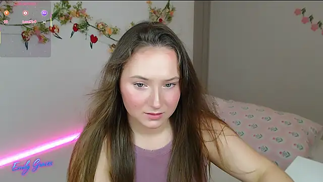 Snapshot of EmilyxxGraces chatting on 05-18-26, 10:59 EmilyxxGraces online show from 05-18-26, 10:59