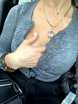 Snapshot of DeboraXporn chatting on 11-10-25, 06:34 DeboraXporn online show from 11-10-25, 06:34