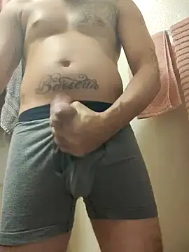 Snapshot of Rican8inches chatting on 02-08-25, 11:55 Rican8inches online show from 02-08-25, 11:55