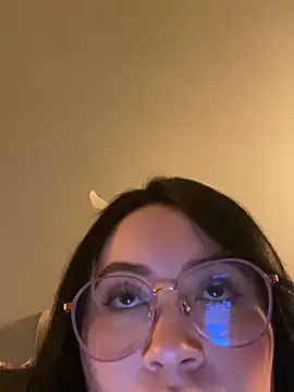 ValentinaOrtiz3 online show from 11-06-25, 02:12