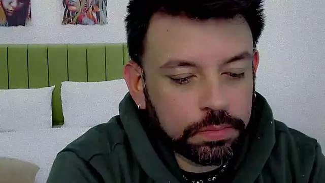 Snapshot of tonyglams chatting on 09-25-25, 10:02 tonyglams online show from 09-25-25, 10:02