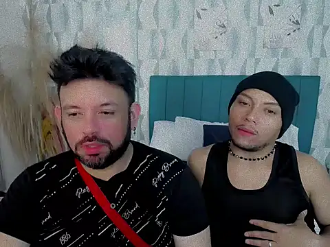 Snapshot of tonyglams chatting on 10-26-25, 07:25 tonyglams online show from 10-26-25, 07:25