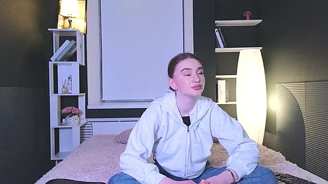 FeliceAldridge online show from 02-14-25, 08:59