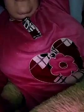 Snapshot of Malak-26 chatting on 11-09-25, 03:27 Malak-26 online show from 11-09-25, 03:27