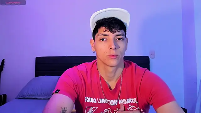 Snapshot of _JacobMiller__ chatting on 01-06-26, 08:34 JacobMiller online show from 01-06-26, 08:34