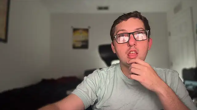 Snapshot of Milflover96 chatting on 12-16-25, 09:53 Milflover96 online show from 12-16-25, 09:53