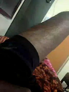Snapshot of venky2026 chatting on 02-11-25, 10:37 venky2026 online show from 02-11-25, 10:37