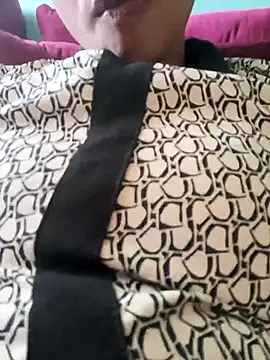 Snapshot of sonuchoudhury chatting on 09-25-25, 10:19 sonuchoudhury online show from 09-25-25, 10:19