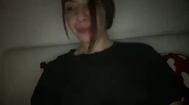 sarrah rossy online show from 03-05-25, 01:10