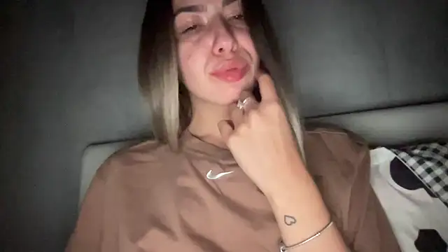 sarrah rossy online show from 09-14-25, 09:36