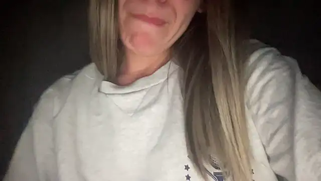 sarrah rossy online show from 09-16-25, 08:32