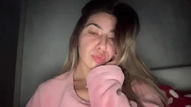 sarrah rossy online show from 10-27-25, 10:25