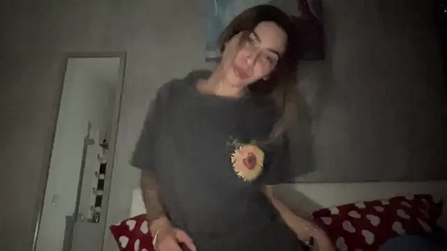 sarrah rossy online show from 11-24-25, 10:20