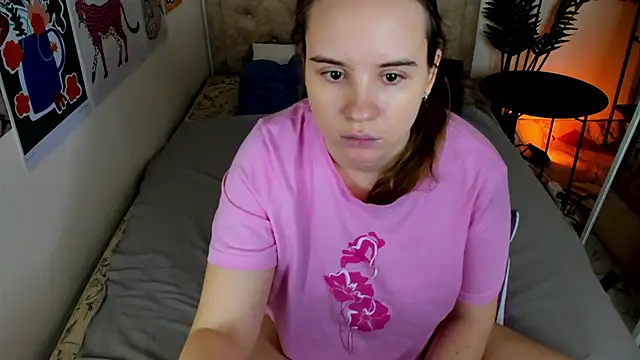 Snapshot of Lika_0ne chatting on 01-12-26, 12:32 Lika 0ne online show from 01-12-26, 12:32